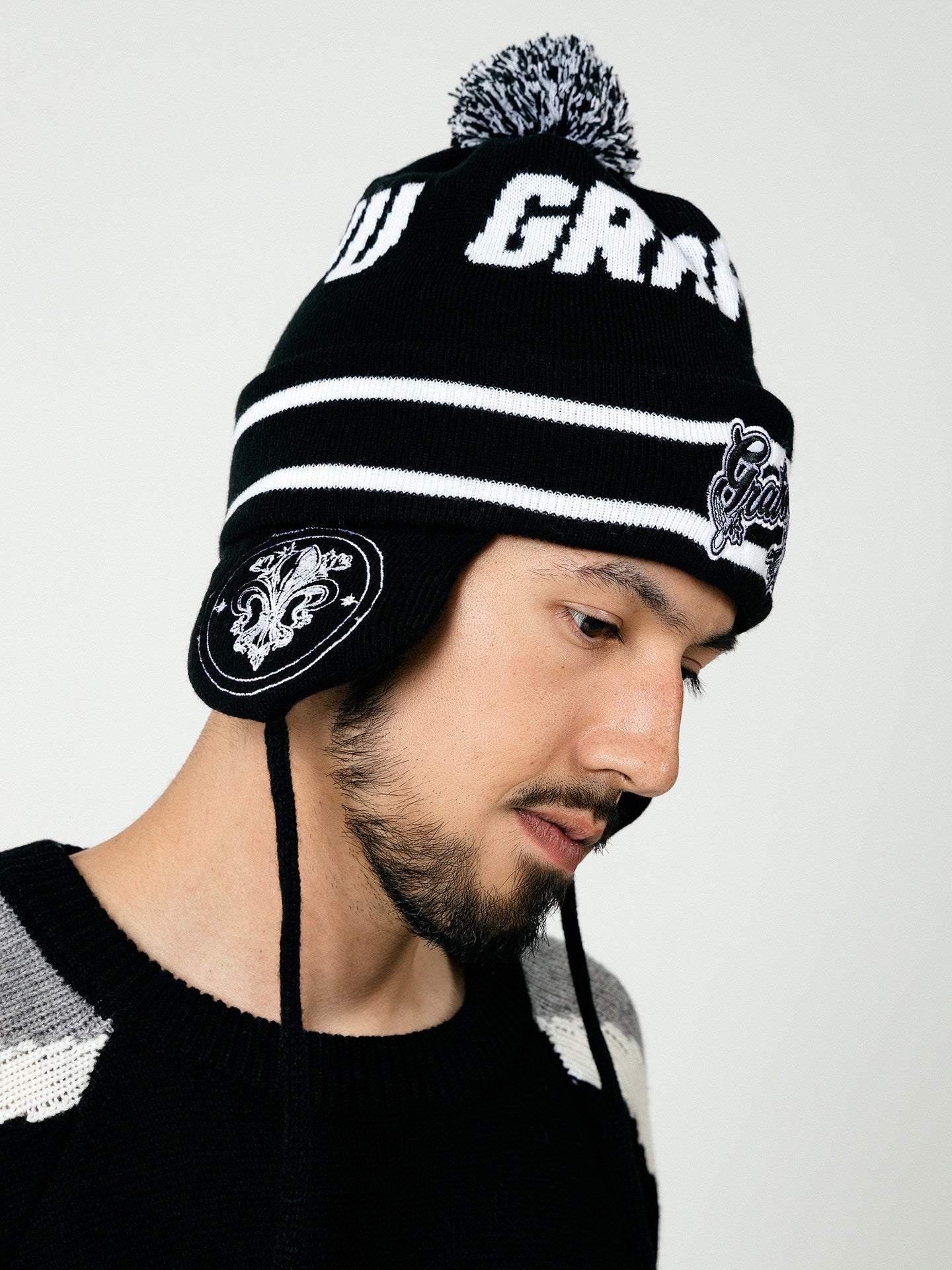 GRAF&WU AK47 Angel Badge Embroidered Pilot Earflap Knitted Hat