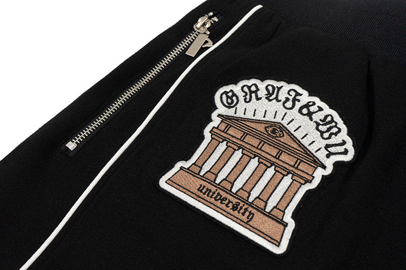 GRAF&WU Giraffe University Knowledge Power Embroidered Badge Shorts