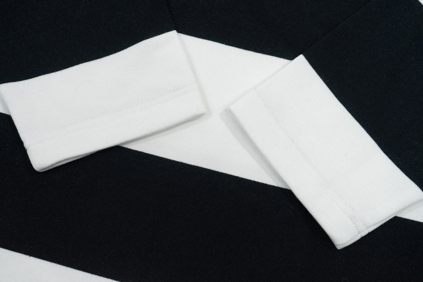 GRAF&WU World Is Yours-Victory Goddess Striped Retro Long Sleeve Shirt