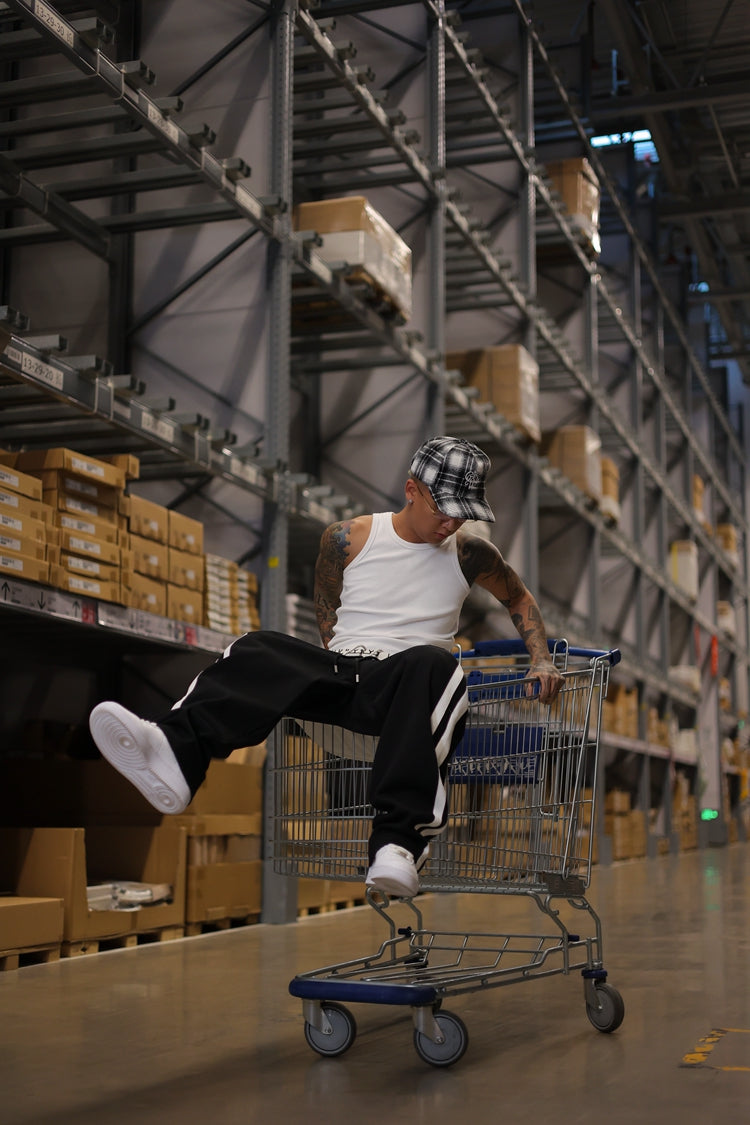 GRAF&WU Brand Arc Logo Embroidered Street Saggin Pants