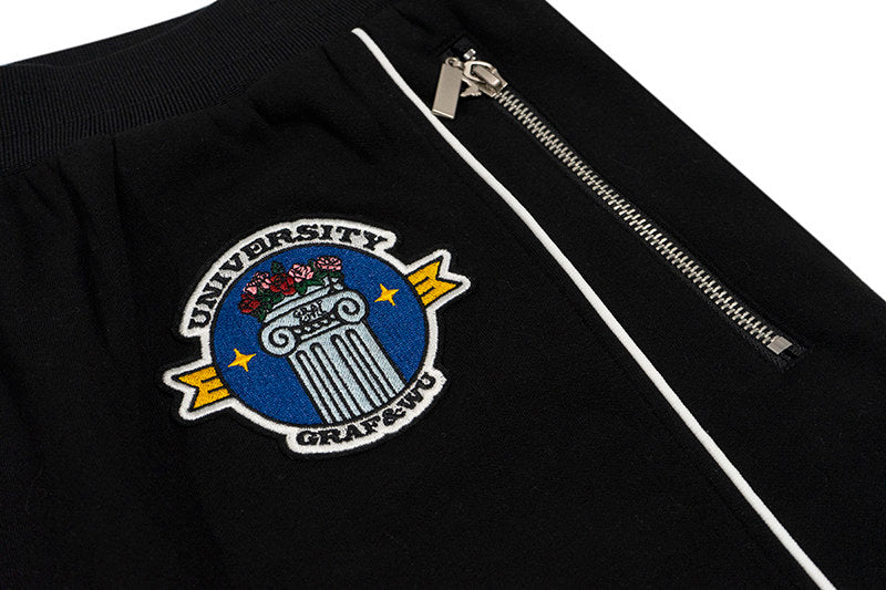 GRAF&WU Giraffe University Knowledge Power Embroidered Badge Shorts