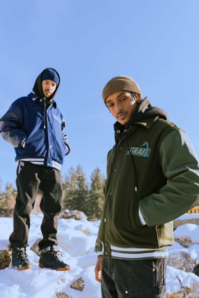 GRAF&WU Giraffe Embroidery Leather Sleeve Thick Jacket