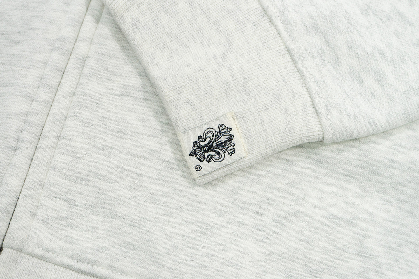 GRAF&WU Camouflage Giraffe Ripped Streetwear Zip-up Hoodie