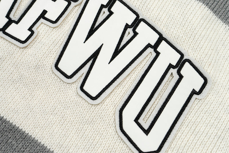 GRAF&WU Christmas V-Neck Knitted Pullover Sweater - Festive Holiday Streetwear