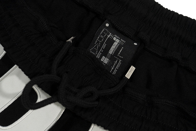 GRAF&WU Letter Embroidered Streetwear Loose Sports Shorts
