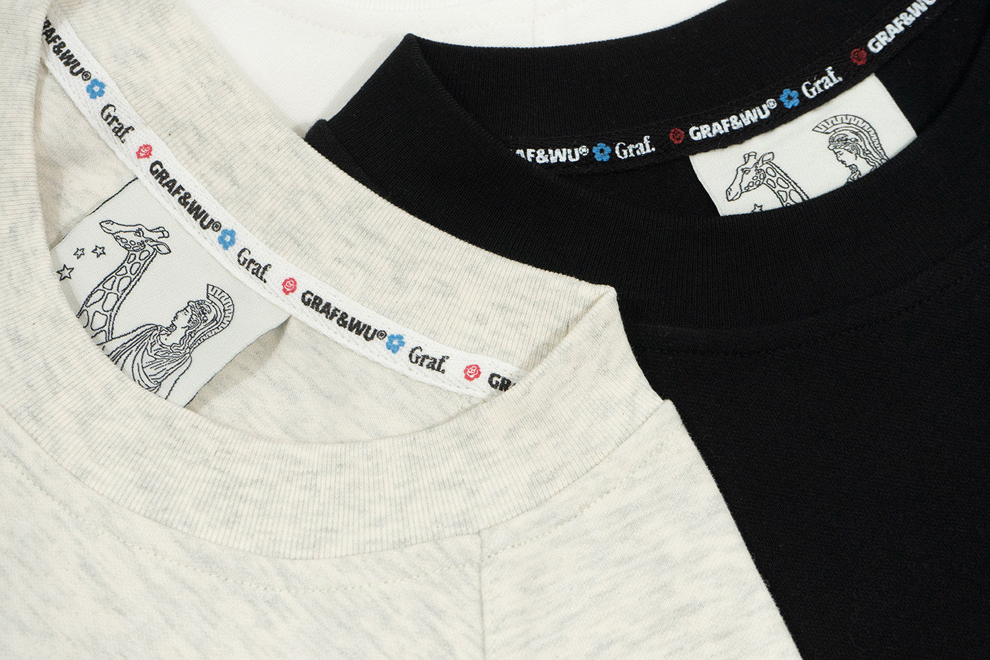 GRAF&WU Mini Angle Cute Ghost Giraffe Cotton Long-sleeved Shirt