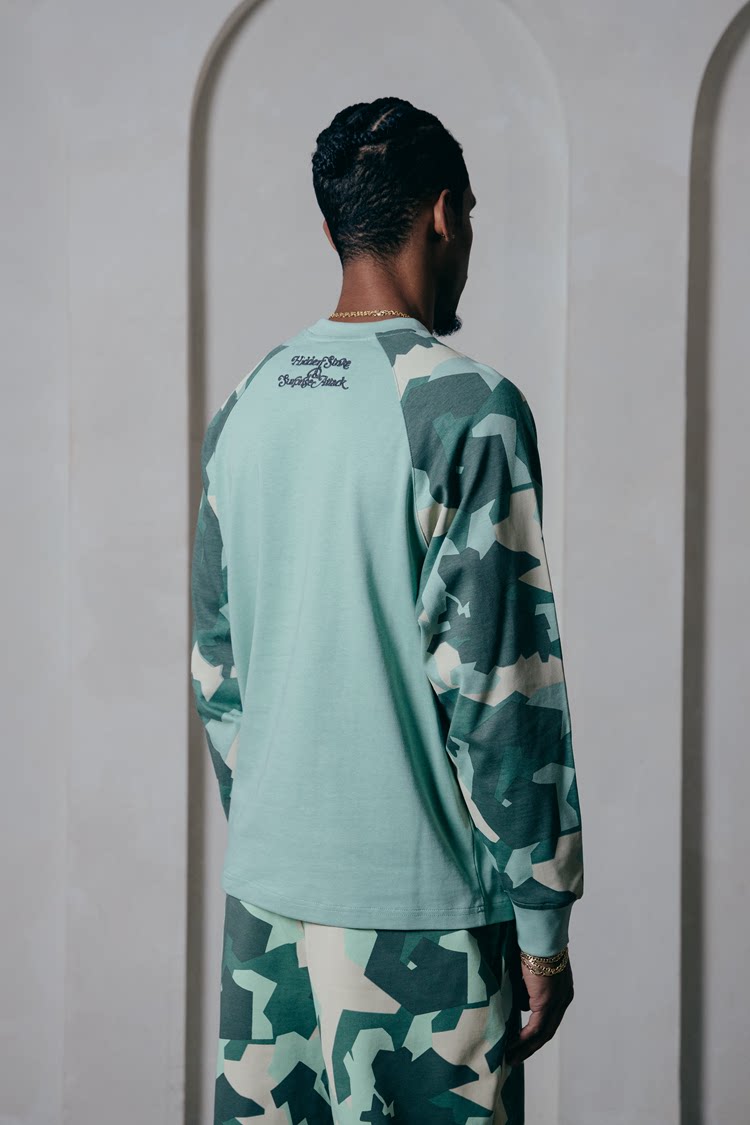 GRAF&WU Hidden Attack Camouflage Loose Raglan Long-Sleeve T-Shirt