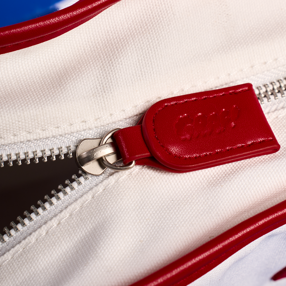 GRAF&WU University Themed Badge Oversized Canvas Tote Bag | College Aesthetic Tote