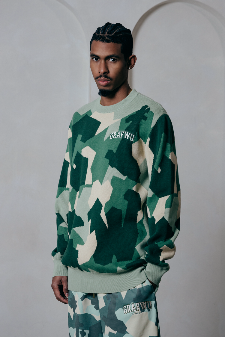 GRAF&WU Duck Hunting Multi-color Camouflage Knitted Sweater