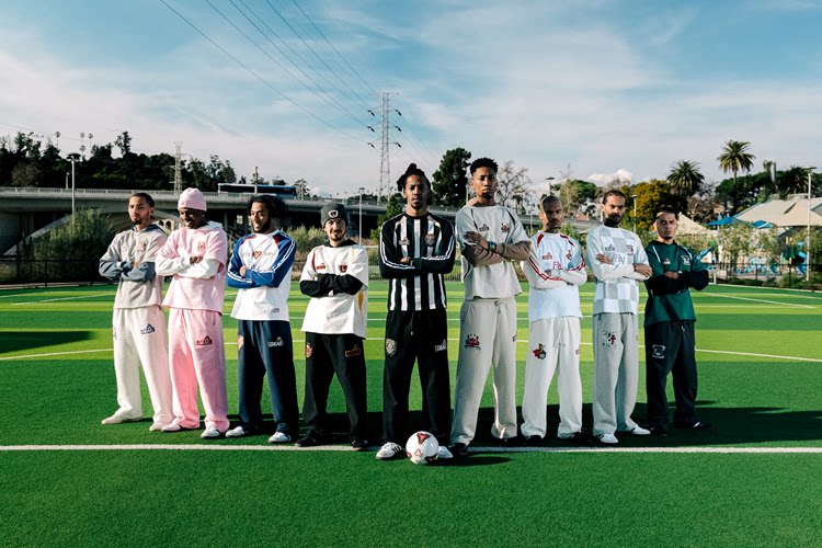 GRAF&WU Football Club Bloke core Floral Embroidery Long-Sleeve T-Shirt
