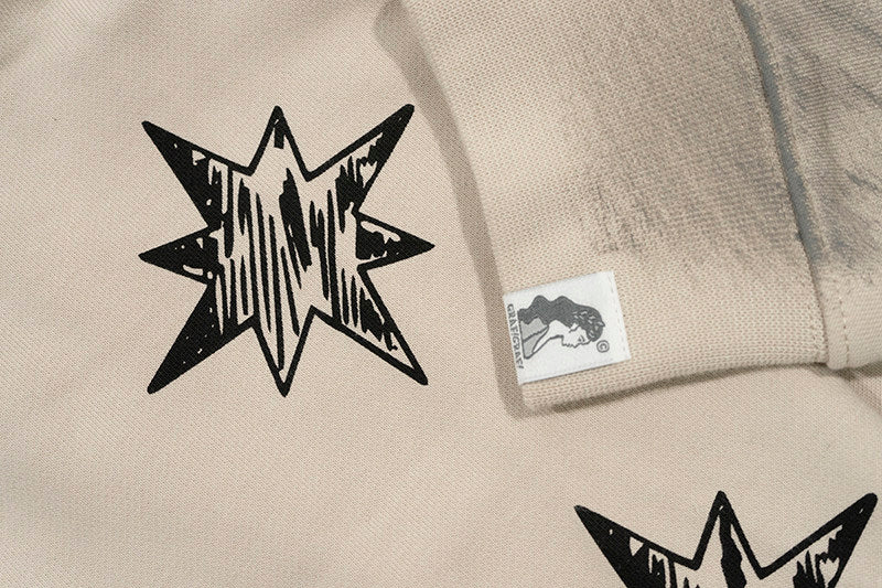 GRAF&WU Vintage Washed Distressed Giraffe Design Cropped Hoodie