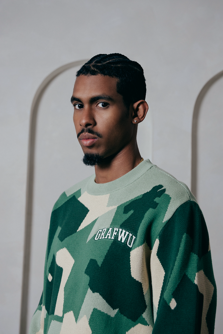 GRAF&WU Duck Hunting Multi-color Camouflage Knitted Sweater