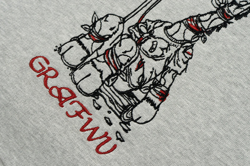 GRAF&WU Heartbreak Giraffe Embroidered Thick Hoodie