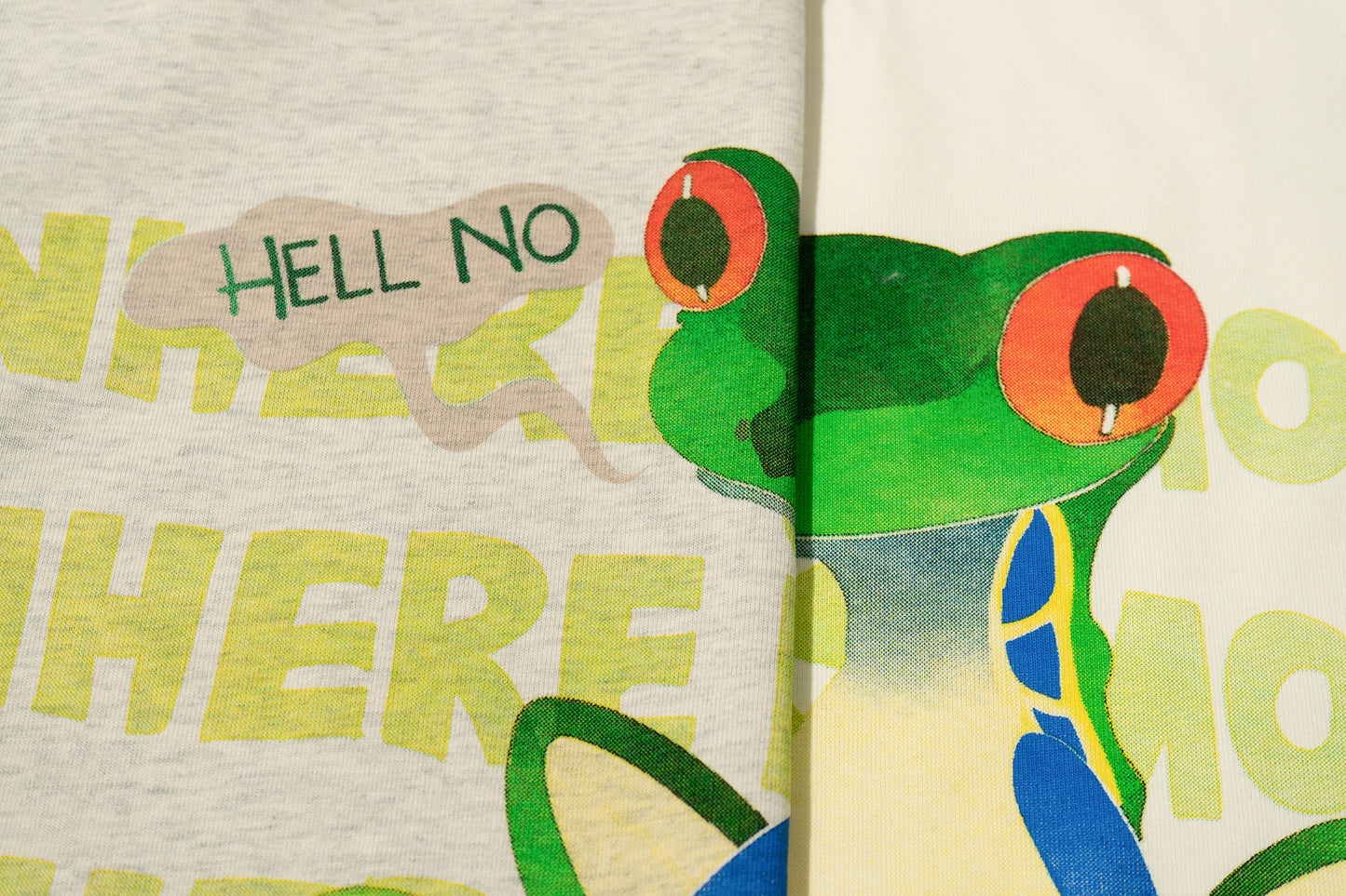 GRAF&WU Giraffe Fable Tadpoles Find Their Original Home Thin Cool Feeling Fabric T-Shirt