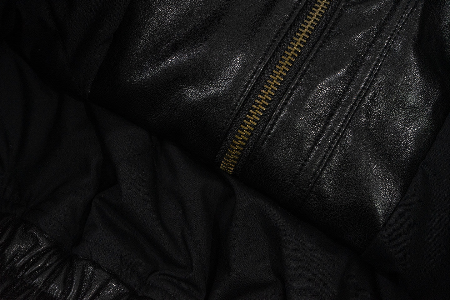 GRAF&WU World Is Yours Victory Goddess Motorcycle Retro Leather Jacket