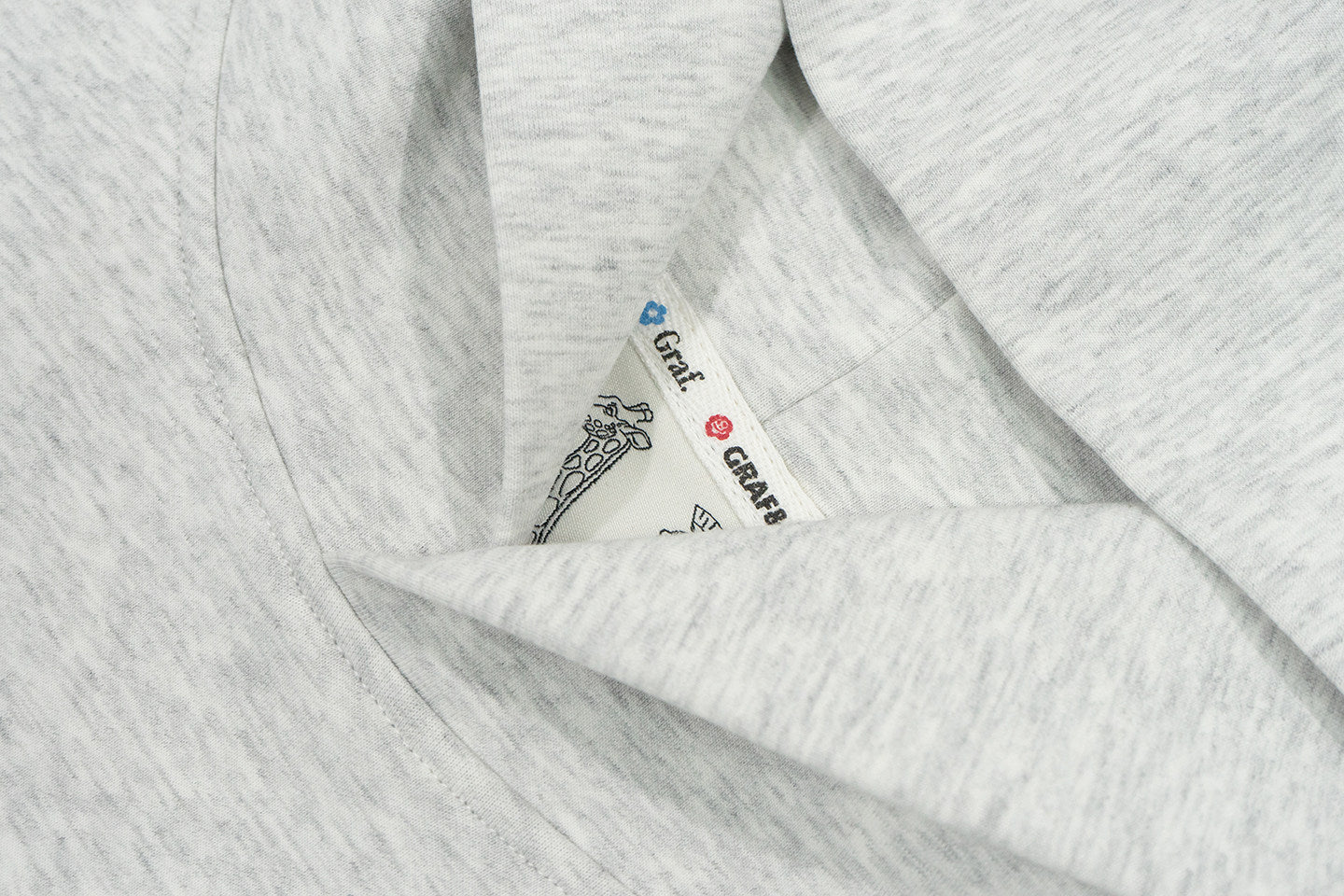 GRAF&WU Tiny Angel Cute Ghost Giraffe Fleece Cotton Hoodie