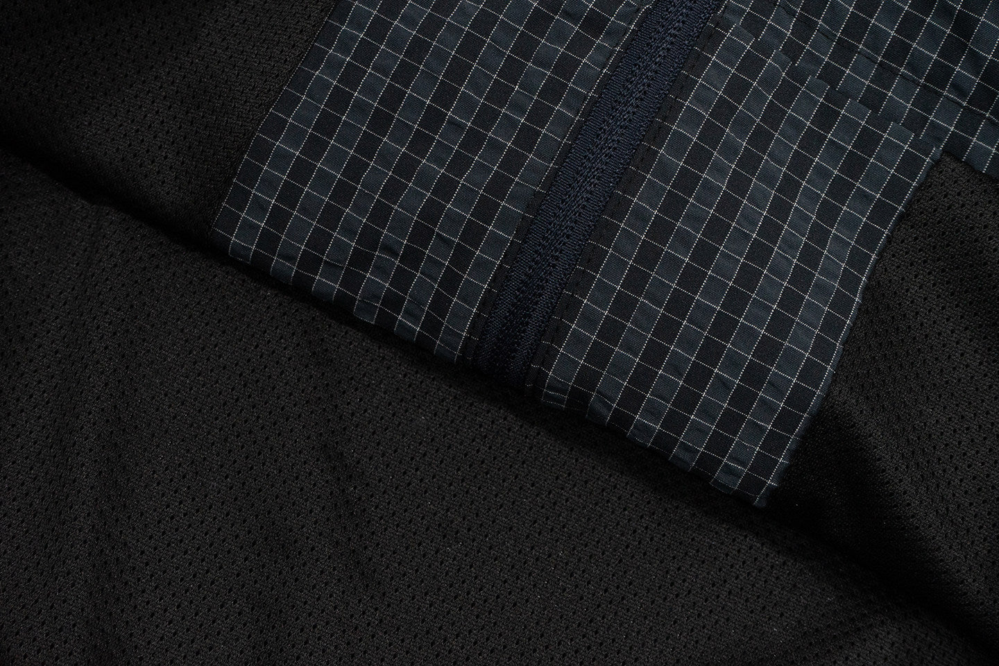 GRAF&WU Spring Retro Grid Design Sporty Lightweight Fashion Jacket