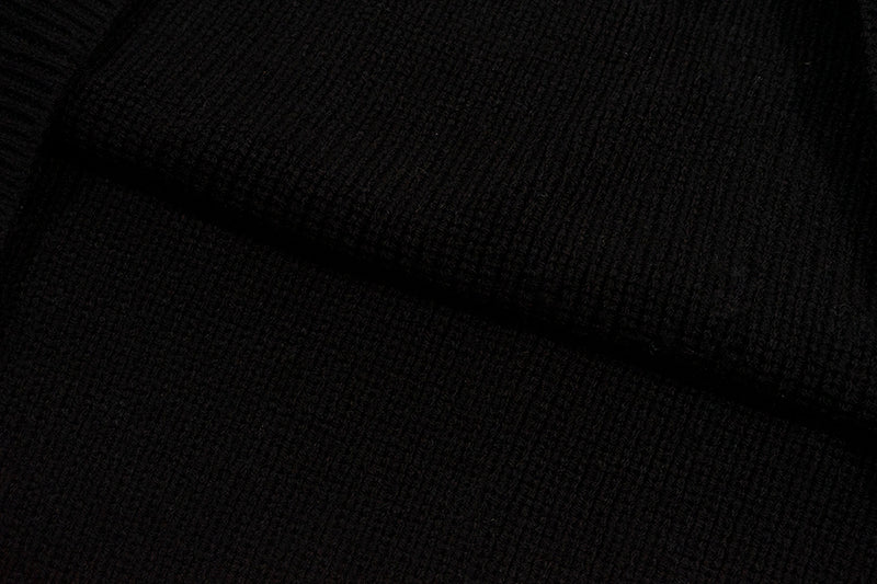 GRAF&WU Original Graf Embroidered Knitted Short POLO Collar Sweater