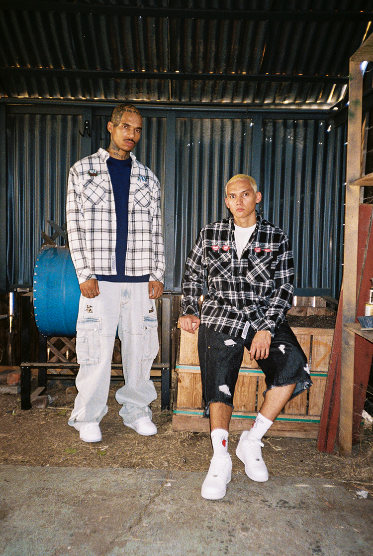GRAF&WU Embroidered Blue Bird Nest Streetwear Plaid Brushed Shirt
