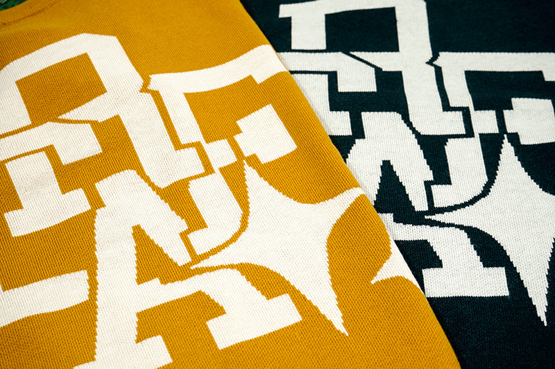 GRAF&WU Preppy Style Latter Crew Neck Knit Sweater