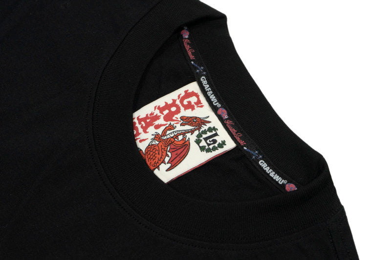 GRAF&WU Work Stress Giraffe Graphic Tee