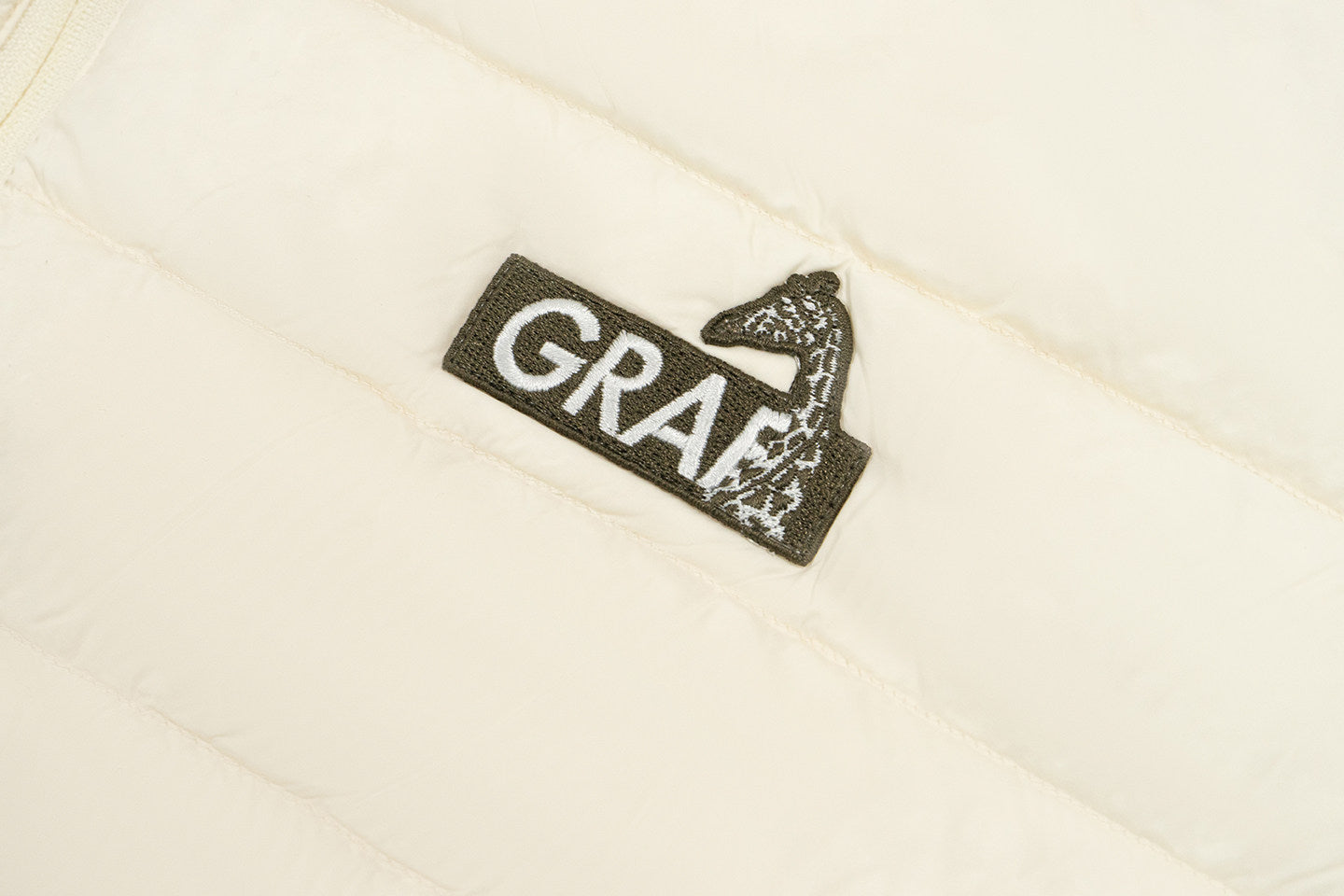 GRAF&WU Lightweight Hooded Puffer Jacket