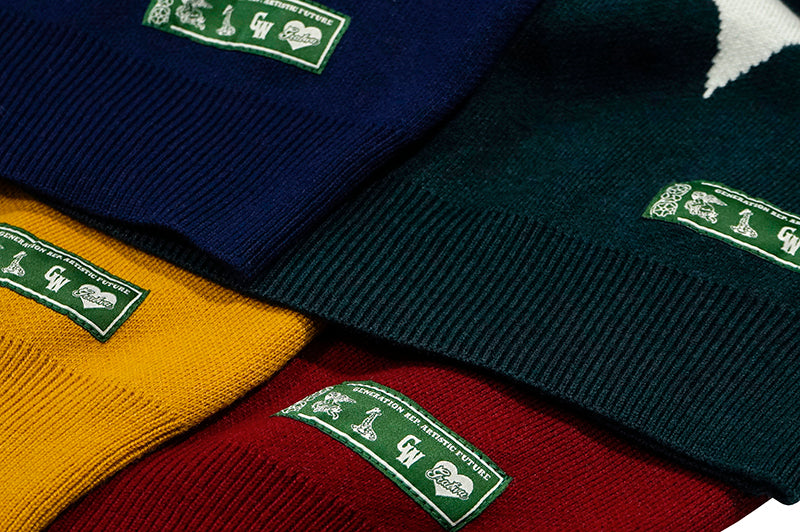 GRAF&WU Preppy Style Latter Crew Neck Knit Sweater