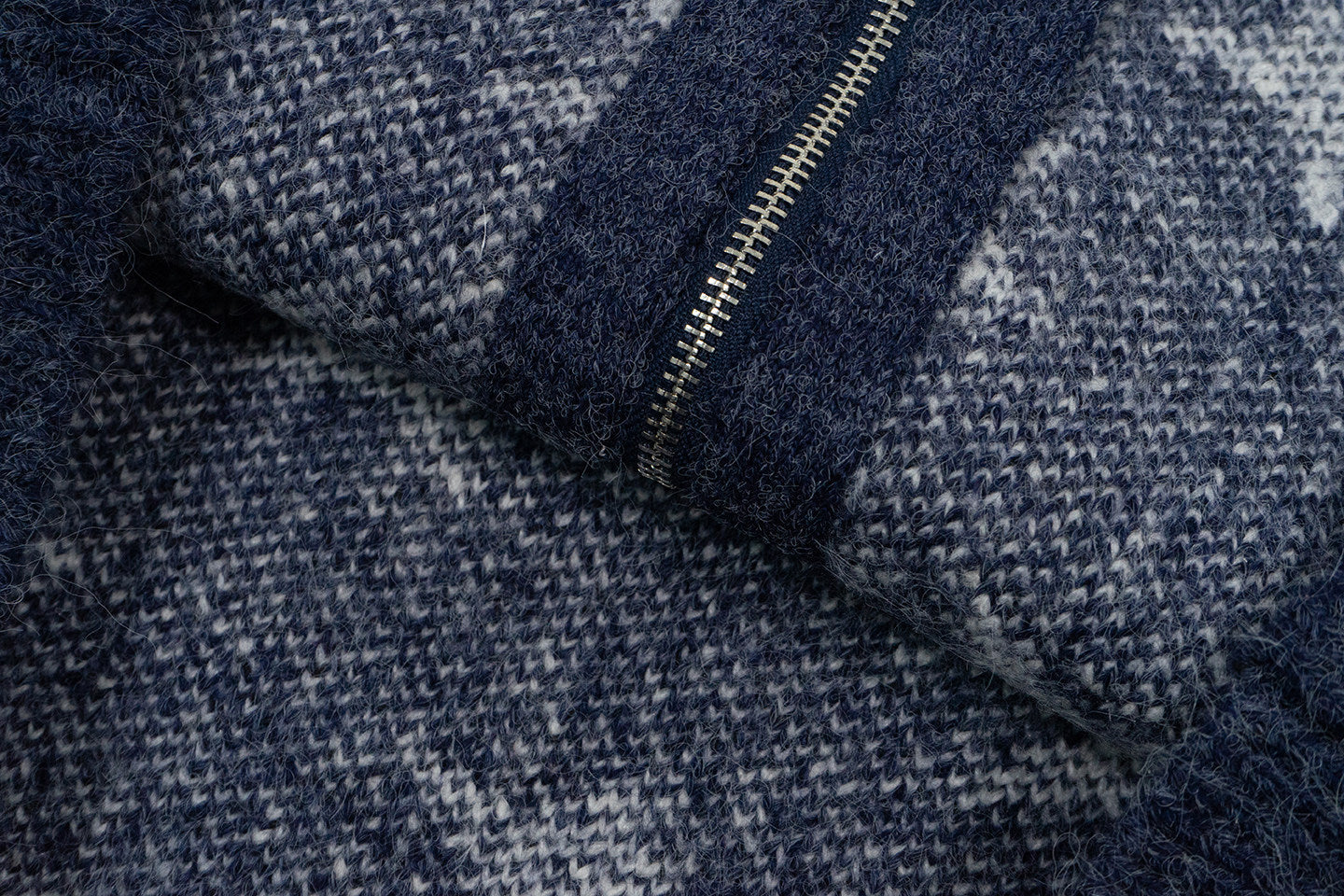 GRAF&WU Badge Star Graphic Mohair Cardigan Zipper Sweater