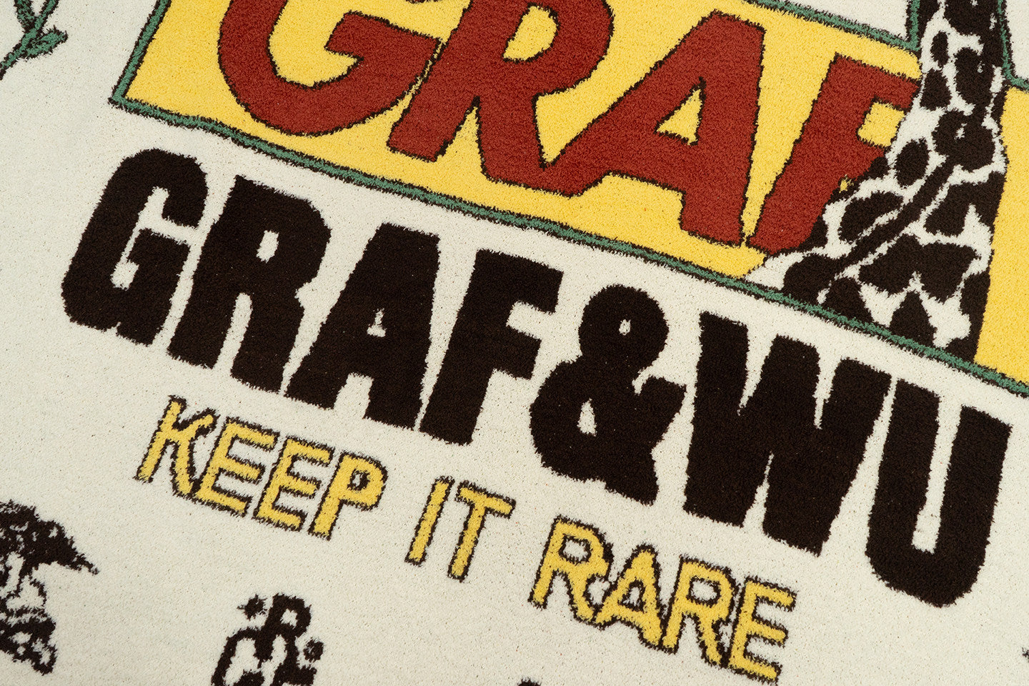 GRAF&WU Giraffe Angel Graphic Design Oversized Plush Throw Blanket | Cozy Sofa Blanket