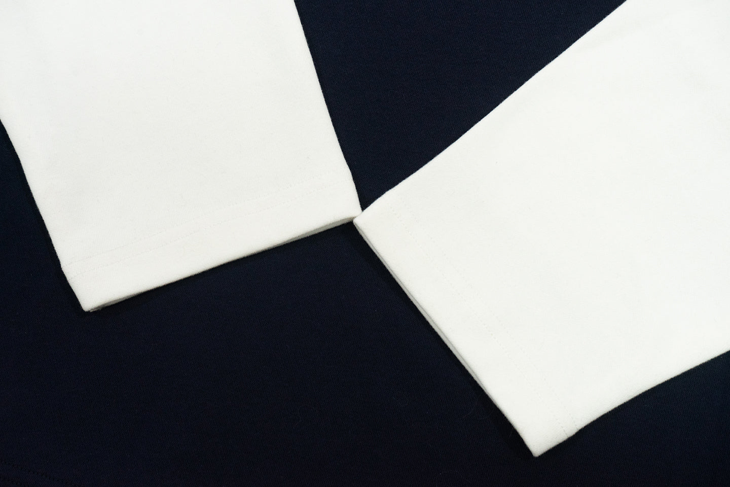 GRAF&WU Handmade Embroidered Baseball Man Layered-style Hoodie