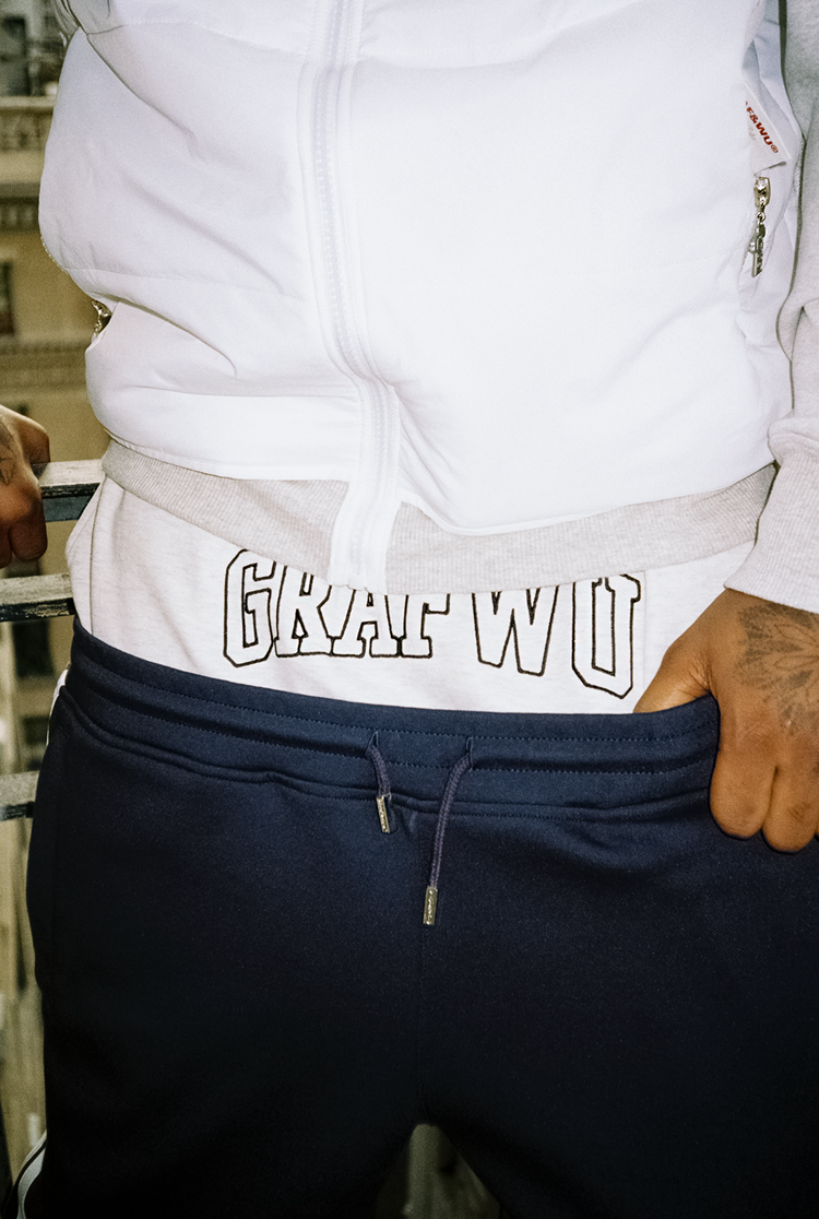 GRAF&WU Brand Arc Logo Embroidered Street Saggin Pants