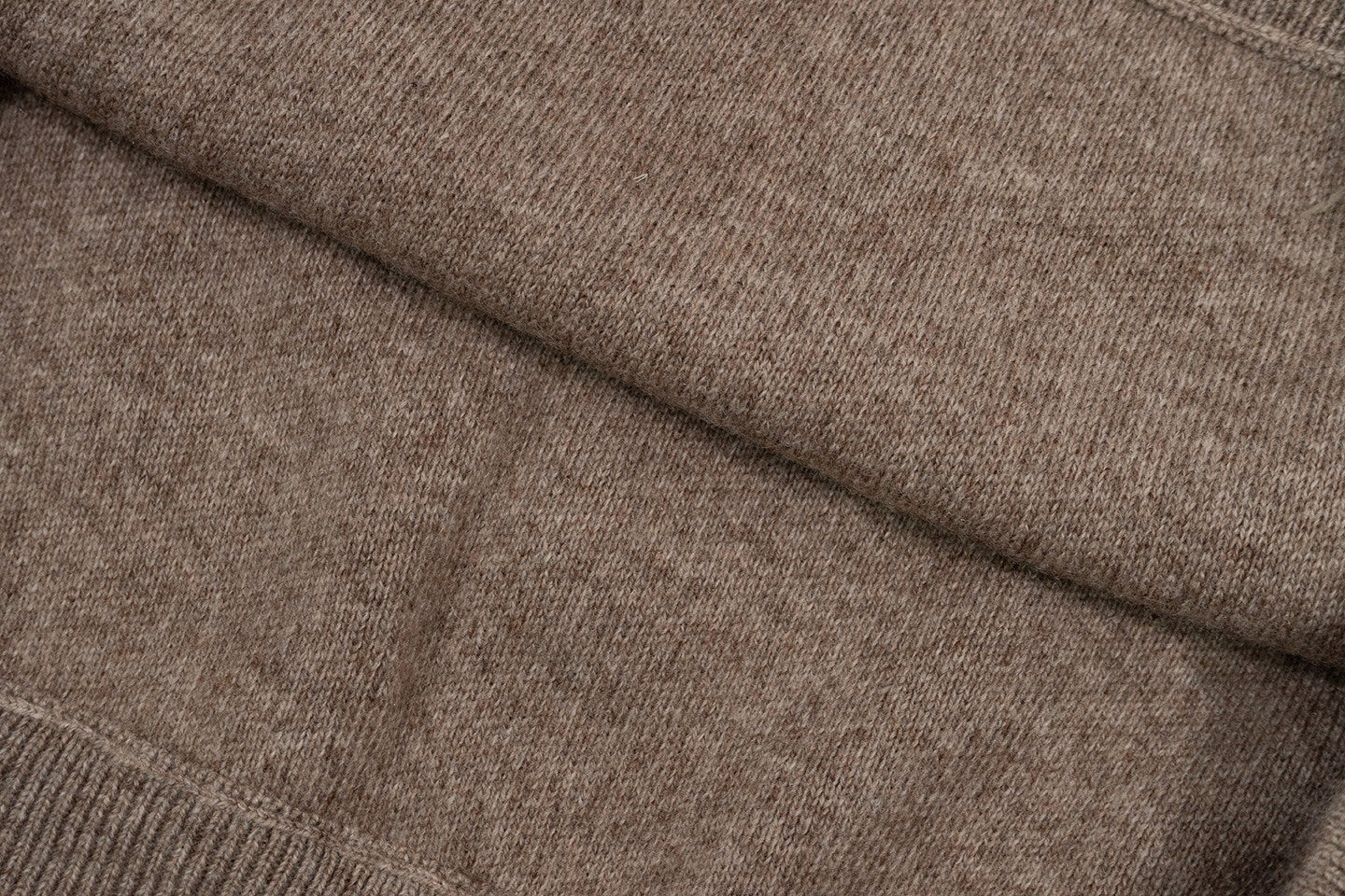 GRAF&WU Cashmere Old Money Vibe Knitted Crew Neck Sweater