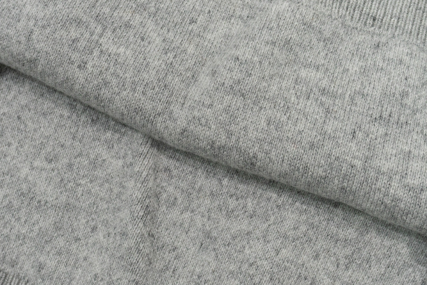 GRAF&WU Casual Quiet Luxury Cozy Knit Hoodie