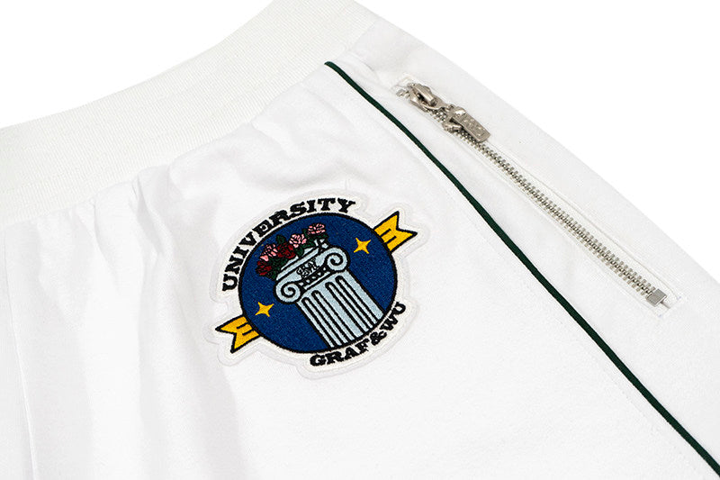 GRAF&WU Giraffe University Knowledge Power Embroidered Badge Shorts