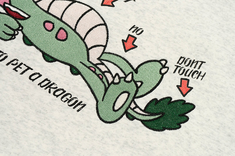 GRAF&WU Petting Green Dragon Guide Hoodies Graphic Sweatshirts