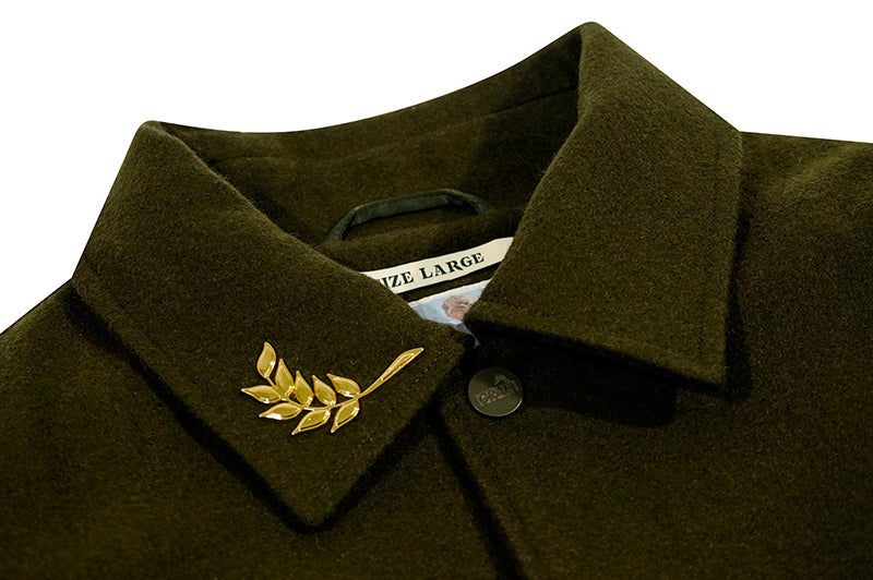 GRAF&WU Giraffe Embroidery Leather Sleeve Thick Jacket