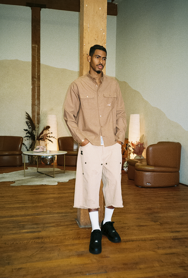 GRAFWU Brand Gradient Letter Embroidery Oxford Shirt
