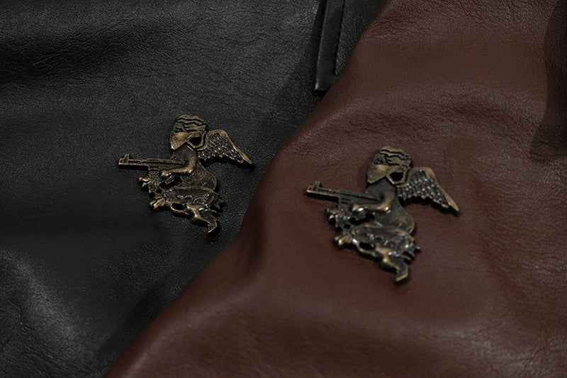 GRAF&WU Bronze Metal Angel Giraffe Retro Coat