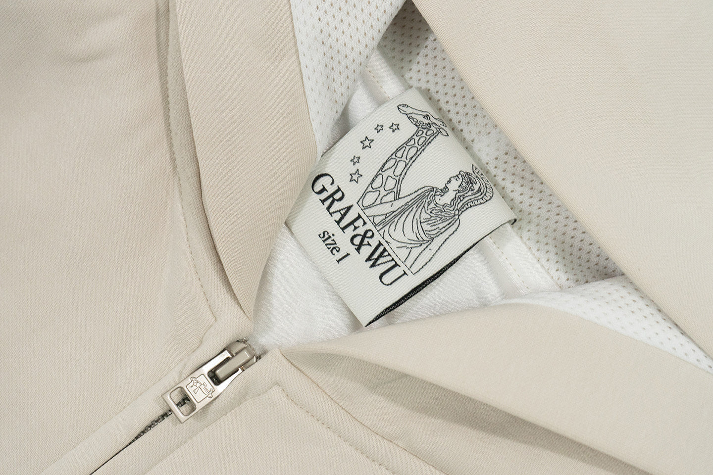 GRAF&WU Little Angel Cute Ghost Giraffe Satin Lining Zip-up Hoodie