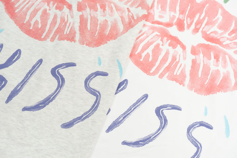 GRAFWU Love Kiss Print T-Shirts