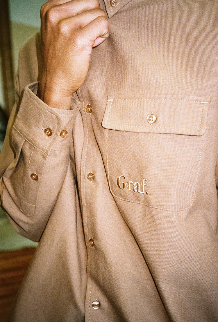 GRAFWU Brand Gradient Letter Embroidery Oxford Shirt