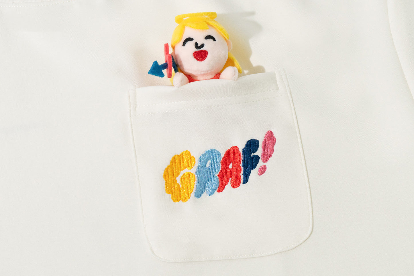GRAF&WU Pocket Plush Doll Giraffe Angel Cute Ghost Characters Design T-Shirt