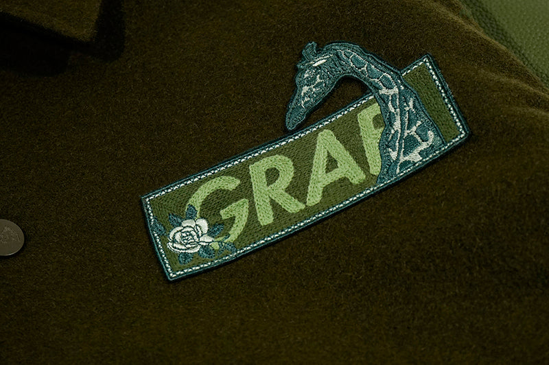 GRAF&WU Giraffe Embroidery Leather Sleeve Thick Jacket