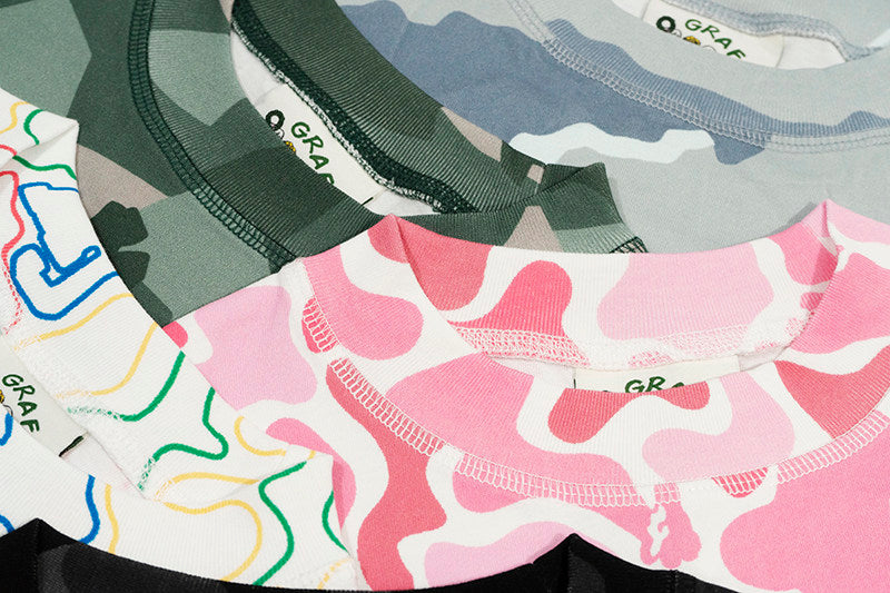 GRAF&WU Rhinestone Letter Design Streetwear Camouflage T-shirt