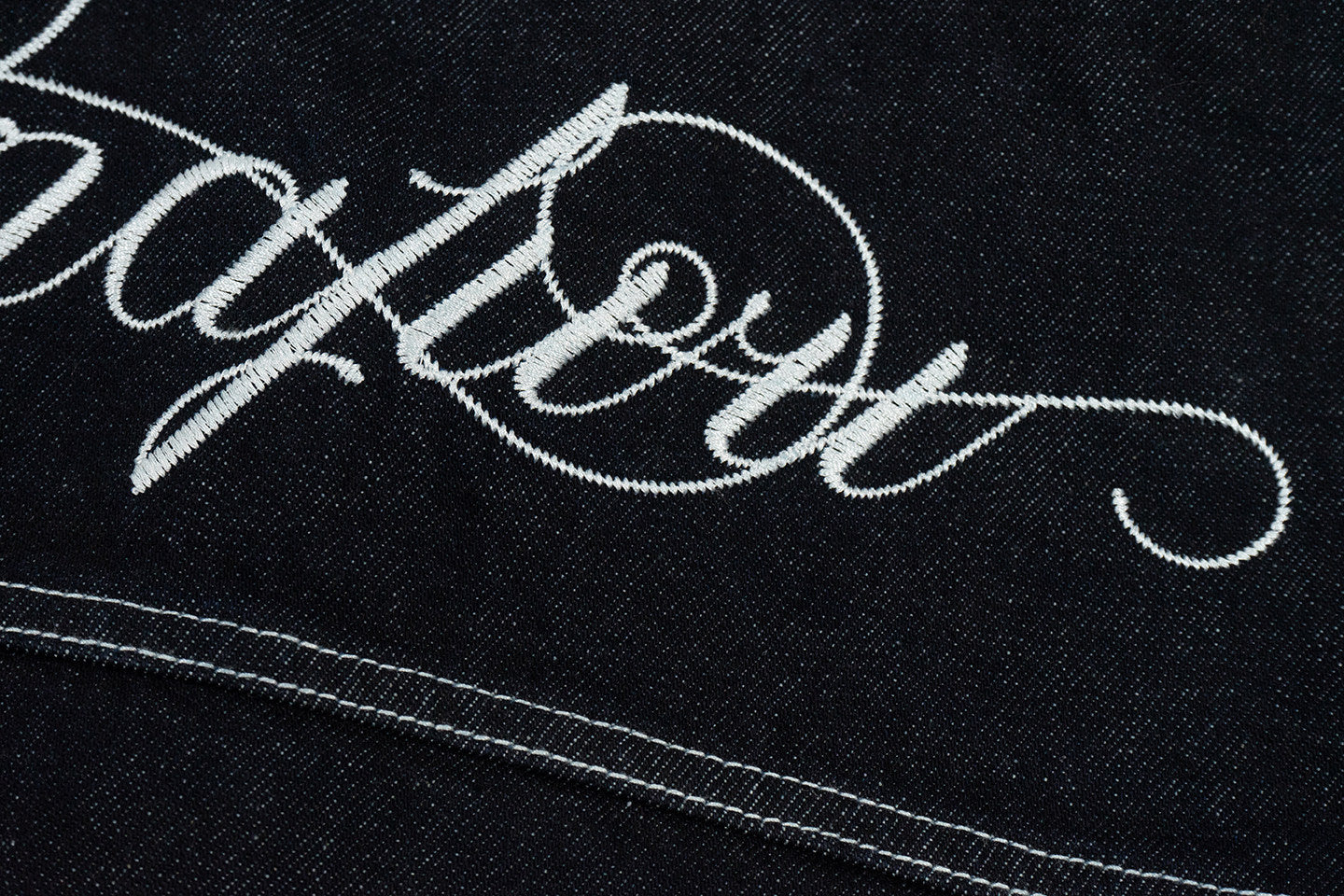 GRAF&WU Letter Embroidery Fashion Lobster Button Design Casual Jacket