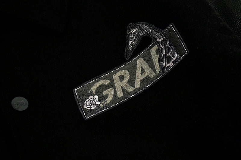 GRAF&WU Giraffe Embroidery Leather Sleeve Thick Jacket