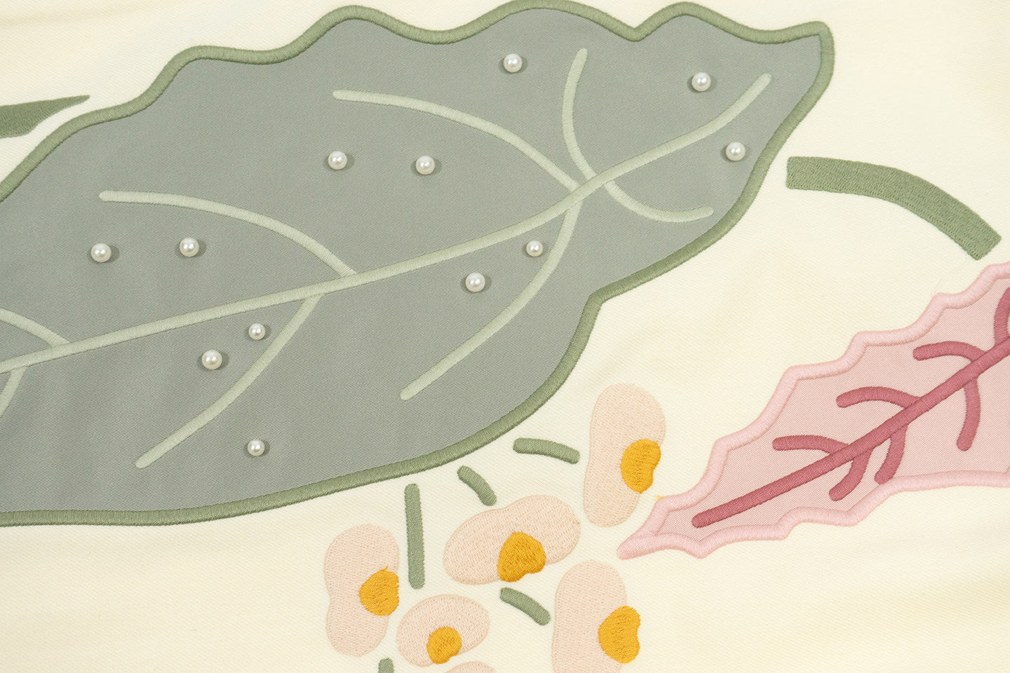 GRAF&WU Aesthetic Green Plant Embroidered Pearl Baggy Trousers