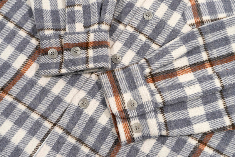 GRAF&WU Giraffe Embroidered Flannel Loose Plaid Shirt