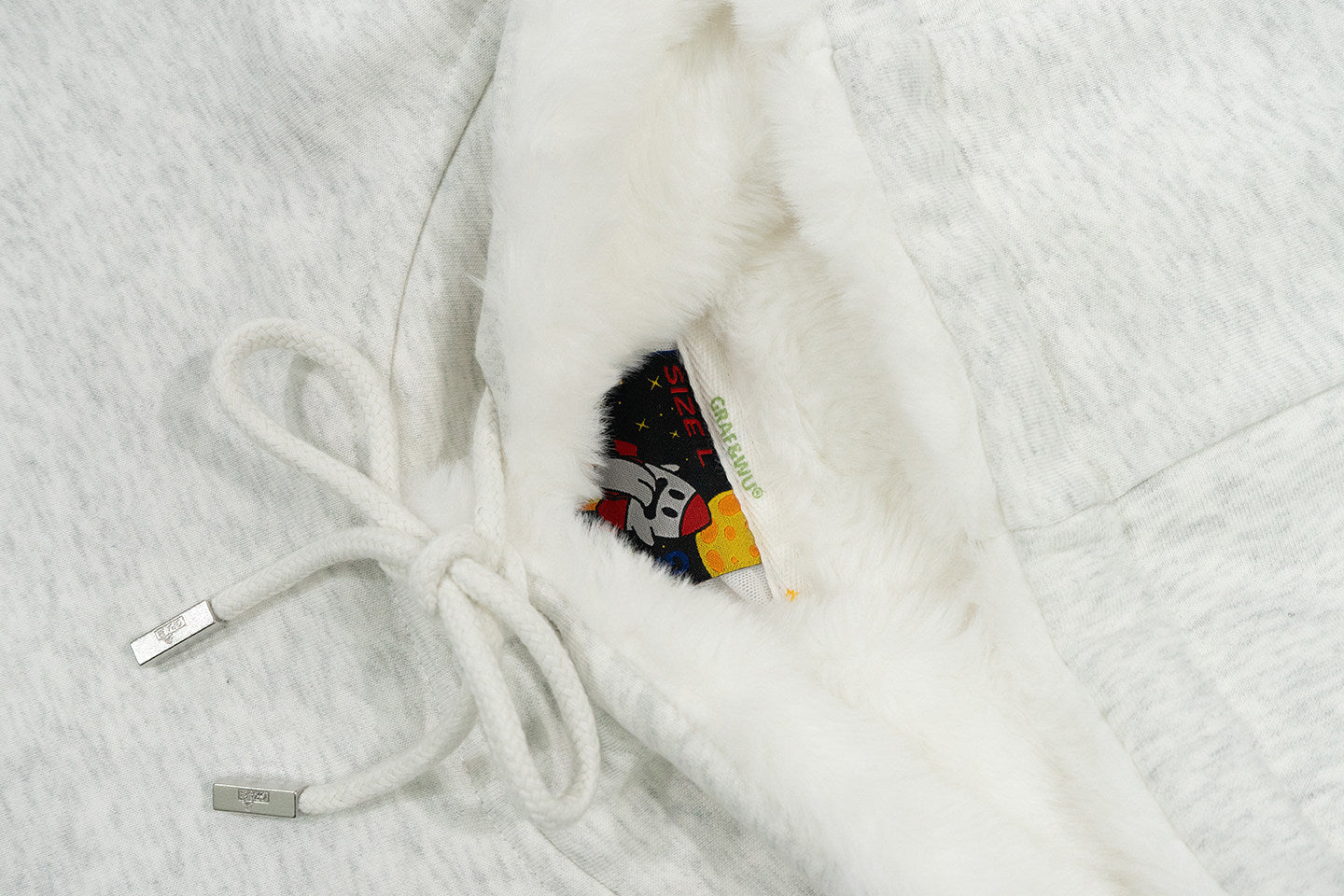 GRAF&WU 12 Christmas Cute Ghost Retro Loose Fleece Hoodies Fur Hat
